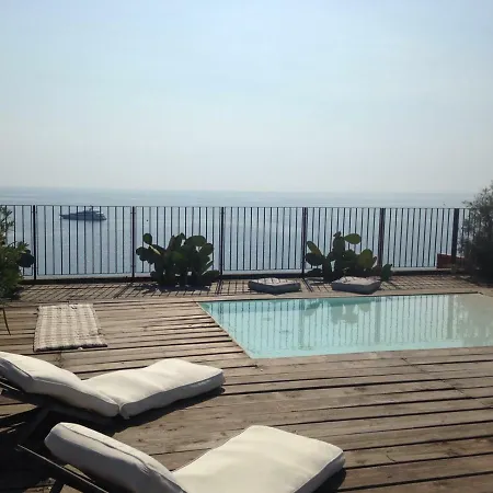 Mare Blu Guest house Syracuse
